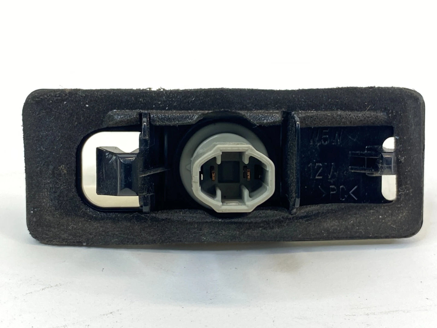 2005-2007 SCION TC 09-13 TOYOTA VENZA REAR LICENSE PLATE LIGHT LAMP E130551 OEM