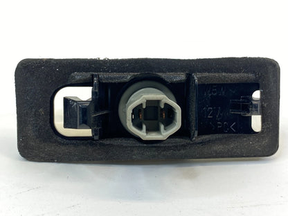 2005-2007 SCION TC 09-13 TOYOTA VENZA REAR LICENSE PLATE LIGHT LAMP E130551 OEM