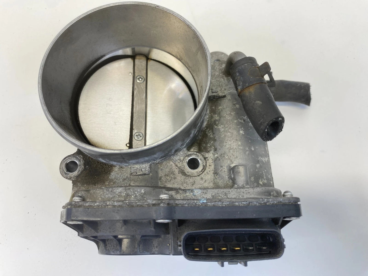 2014-2018 KIA SORENTO 3.3L AT THROTTLE BODY VALVE ASSY BOSCH 35100-3CAA0 OEM