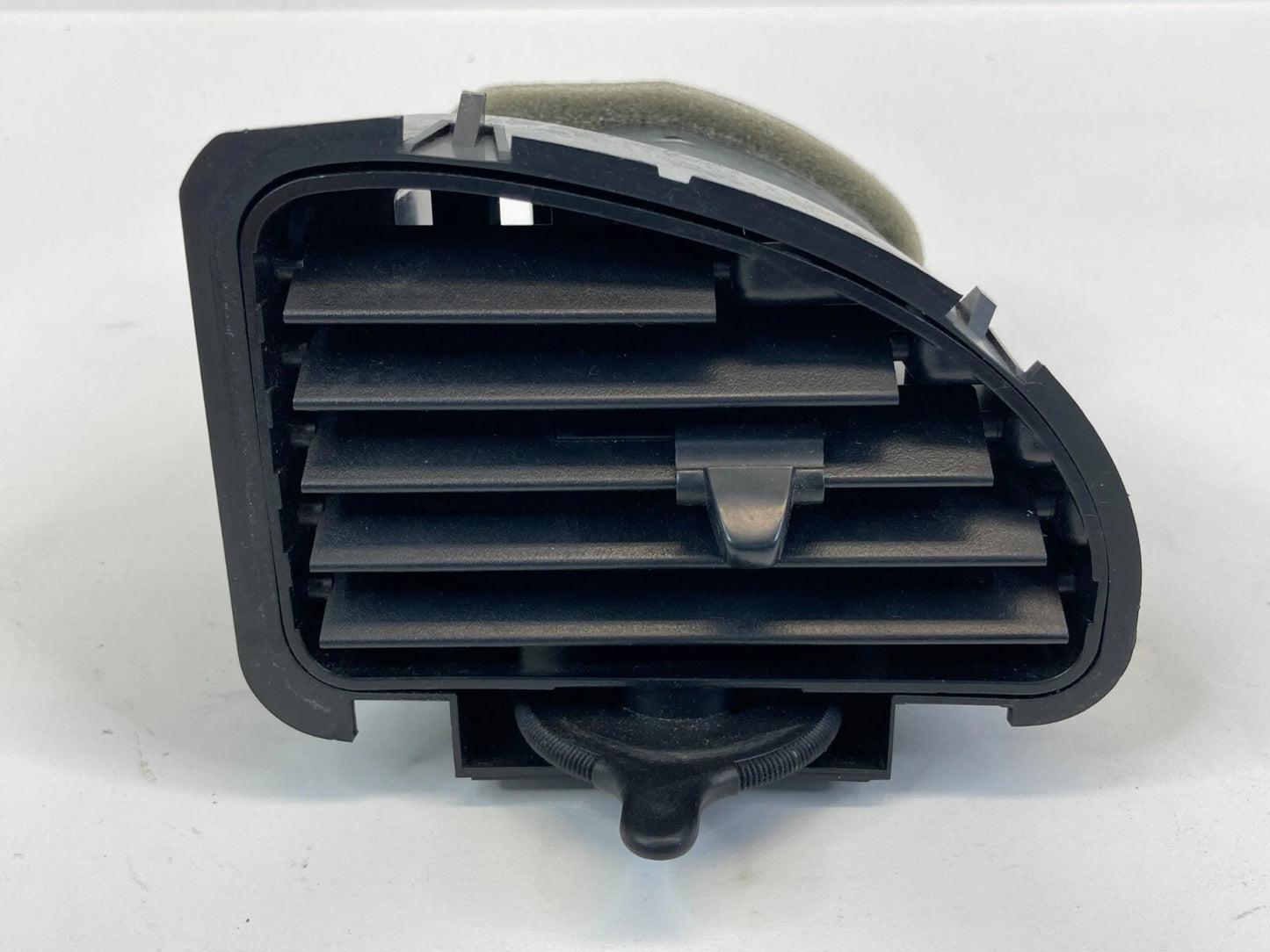 1998-2002 LINCOLN TOWN CAR DASH RIGHT A/C AIR VENT DUCT GRILLE XW1H-19893-AAW