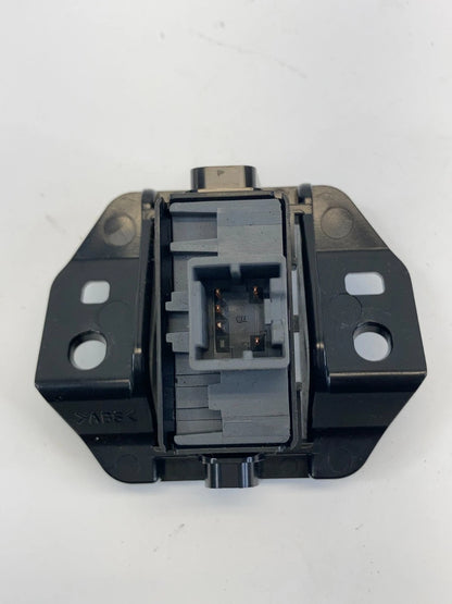 2006-2013 INFINITI M35 M45 G37 REAR TRUNK RELEASE OPEN CONTROL SWITCH BUTTOM