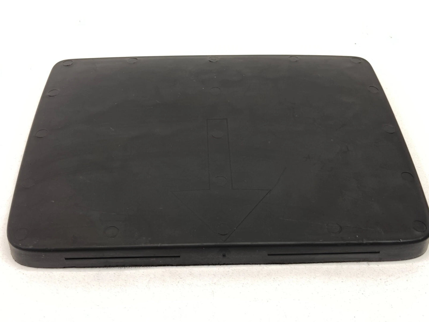 2010 10 DODGE CALIBER MAINSTREET DASH DASHBOARD STORAGE COMPARTMENT RUBBER MAT