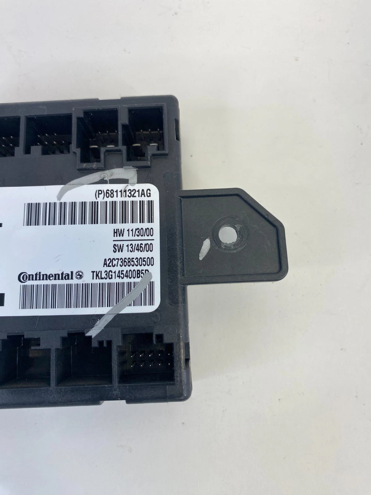 2015-2017 Chrysler 200 Front Left Door Computer Control Module 68111321AG OEM