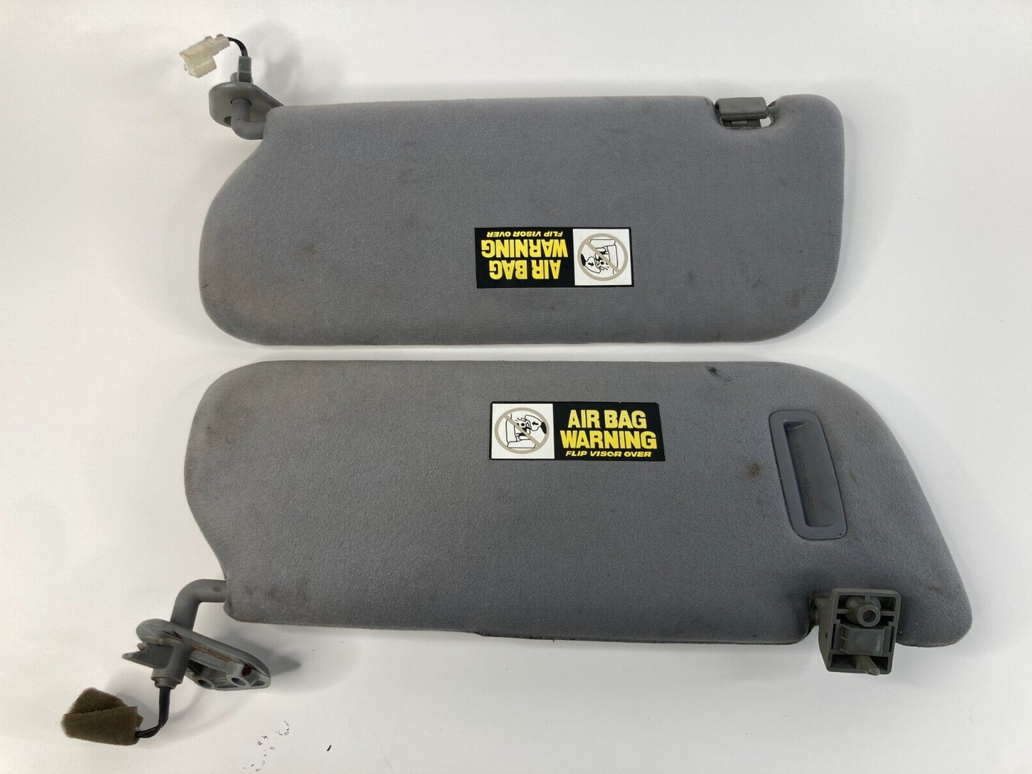 2002-2005 Hyundai Sonata w Sunroof Sunvisor Sun Visor Set Left & Right Lighted