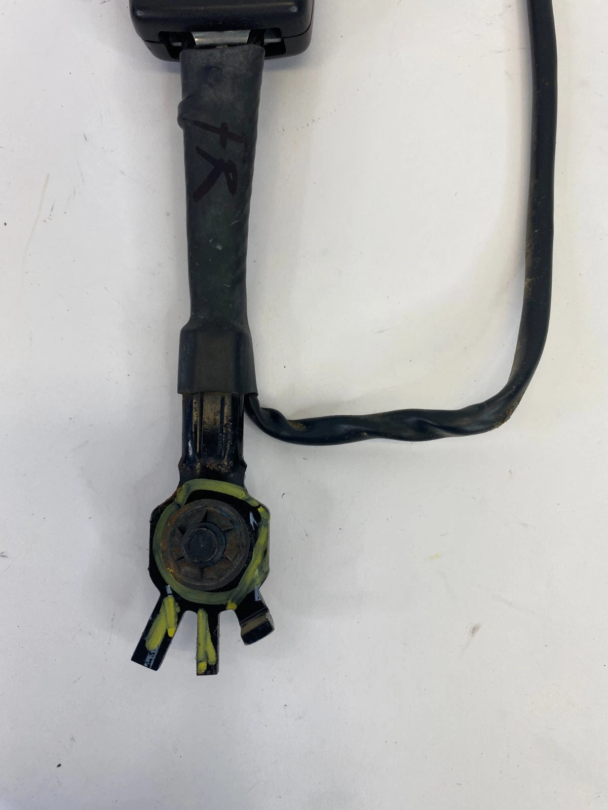 2013-2019 FORD EXPLORER 16-19 INTERCEPTOR FRONT RIGHT PASSENGER SEAT BELT BUCKLE
