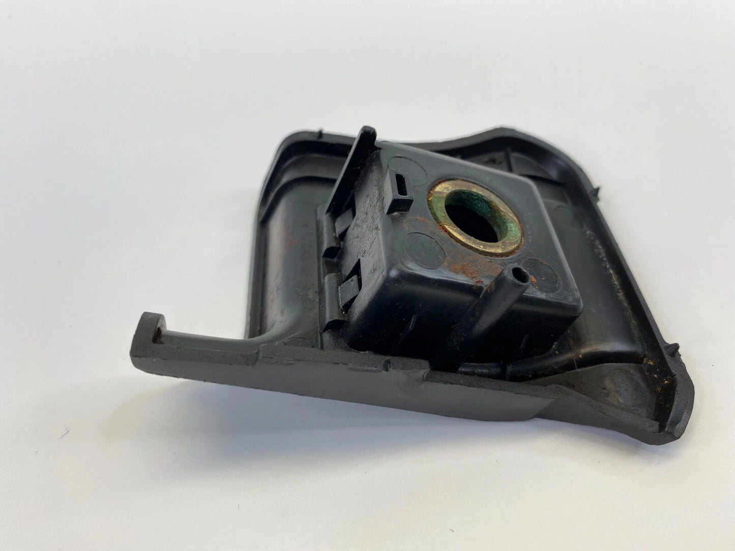 2010-2017 CHEVY EQUINOX CENTER CONSOLE LOWER LEFT DRIVER SIDE BOLT CAP 25971681