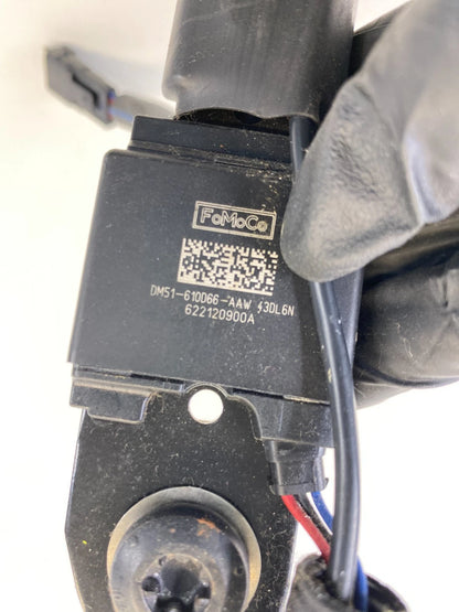 2013 2014 FORD FOCUS FRONT RIGHT PASSENGER SEAT BELT BUCKLE DM51-610D66-AAW OEM