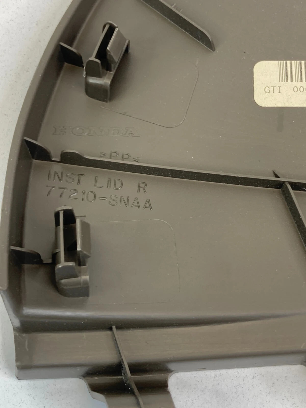 2006-2010 HONDA CIVIC SEDAN RIGHT DASH END CAP SIDE BEZEL TRIM 77210-SNAA OEM