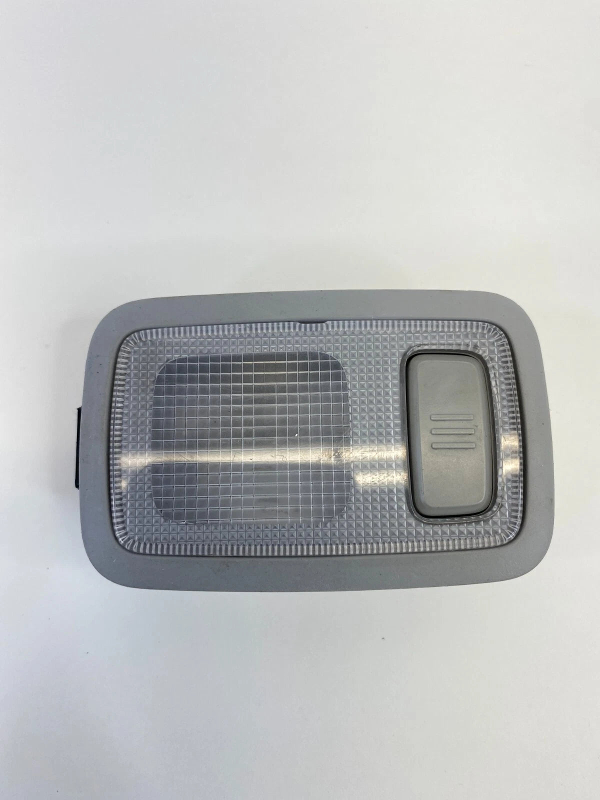 2013-2018 HYUNDAI SANTA FE SPORT ROOF INTERIOR REAR LEFT DOME MAP LIGHT LAMP OEM