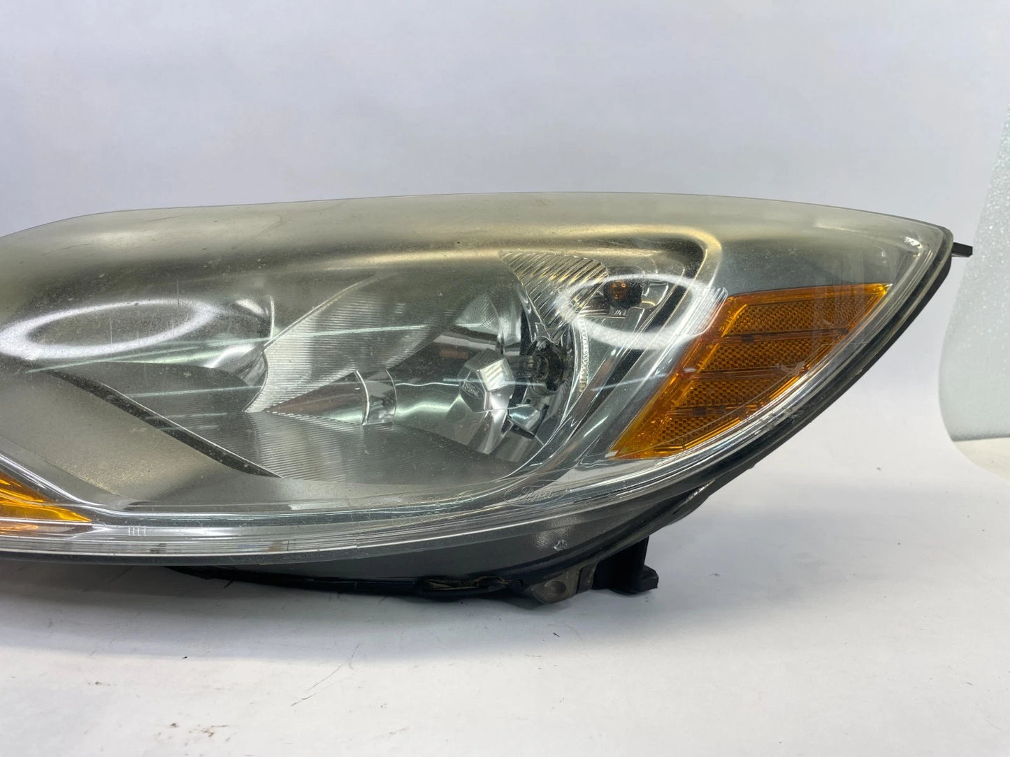 2012-2014 FORD FOCUS FRONT LEFT DRIVER SIDE HALOGEN HEADLIGHT OEM BM51-13W030