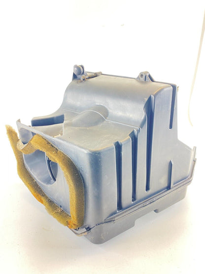 2000-2005 Chevrolet Monte Carlo Impala Air Intake Cleaner Filter Housing Box OEM