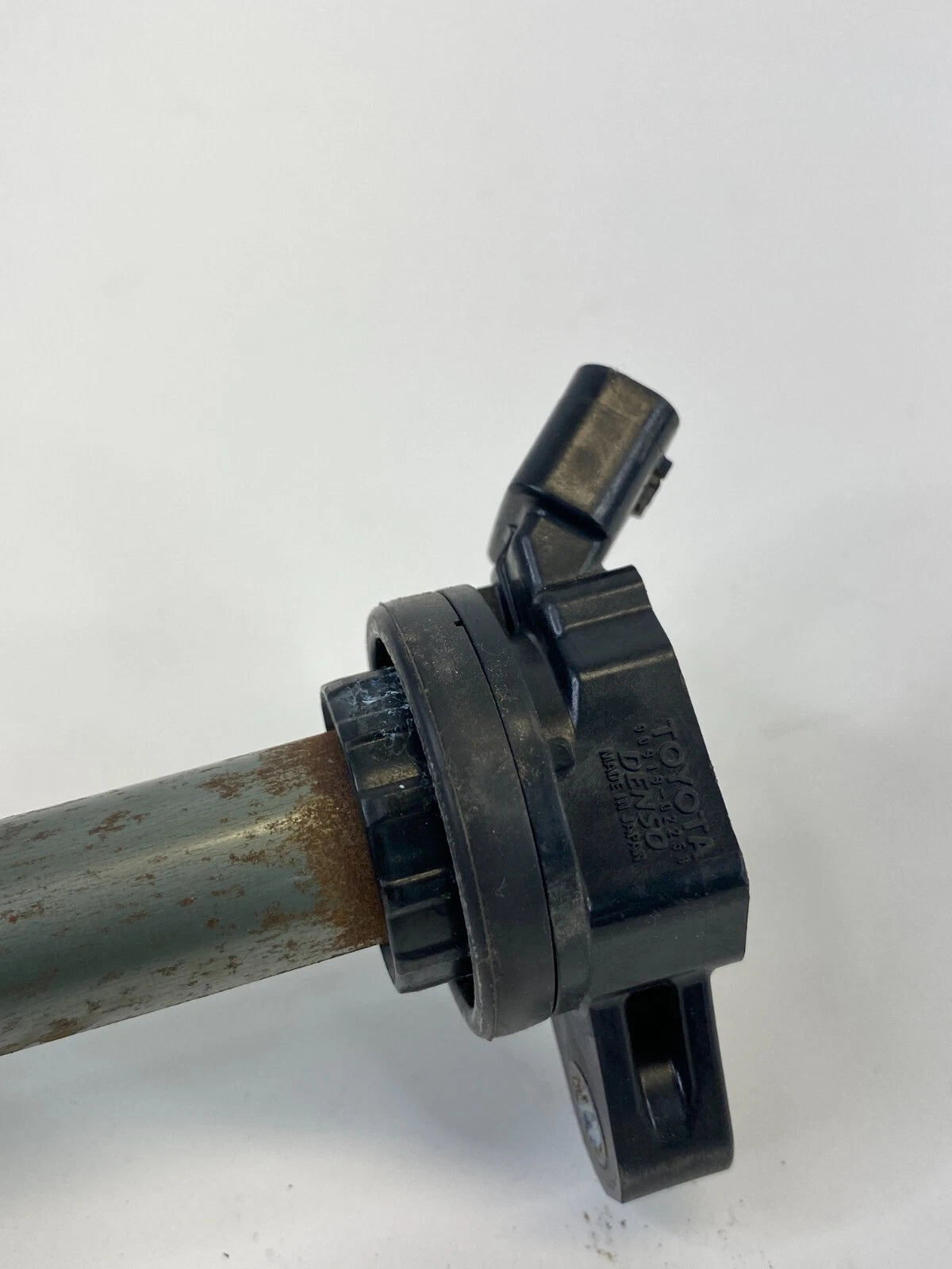 10 11 12 13 14 15 TOYOTA PRIUS 1.8L DIRECT IGNITION COIL DENSO 90919-0225 OEM