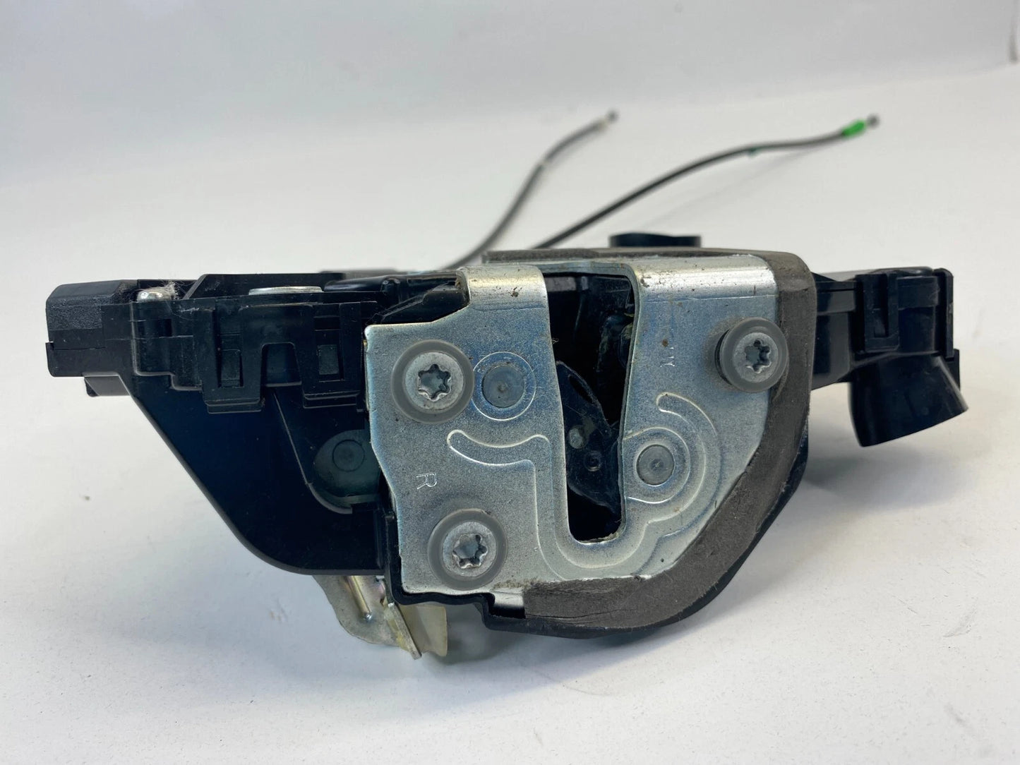 2004-2009 TOYOTA PRIUS FRONT RIGHT PASSENGER SIDE DOOR LOCK LATCH ACTUATOR OEM