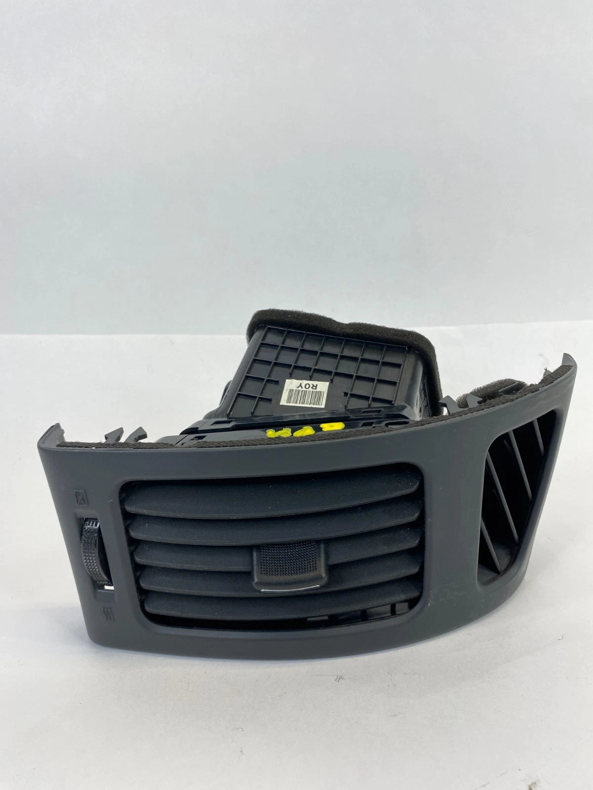 2007-2010 HYUNDAI ELANTRA DASH RIGHT RH AC AIR VENT GRILLE OUTER 974902H000 OEM