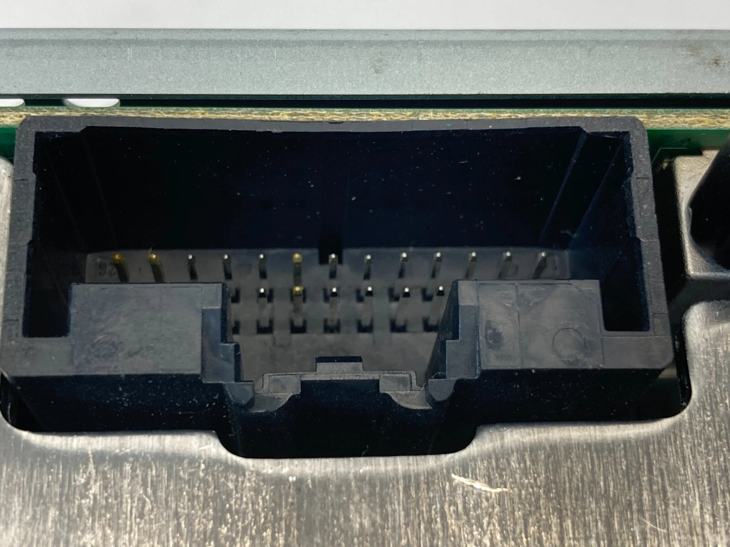 2016-2018 FORD FOCUS AM/FM RADIO RECEIVER XM MP3 SINGLE CD PLAYER JM5T18D818BA