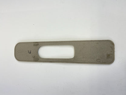 06 07 Saturn Vue Front Left Side B-Pillar Seat Belt Adjuter Trim Cover 10396936