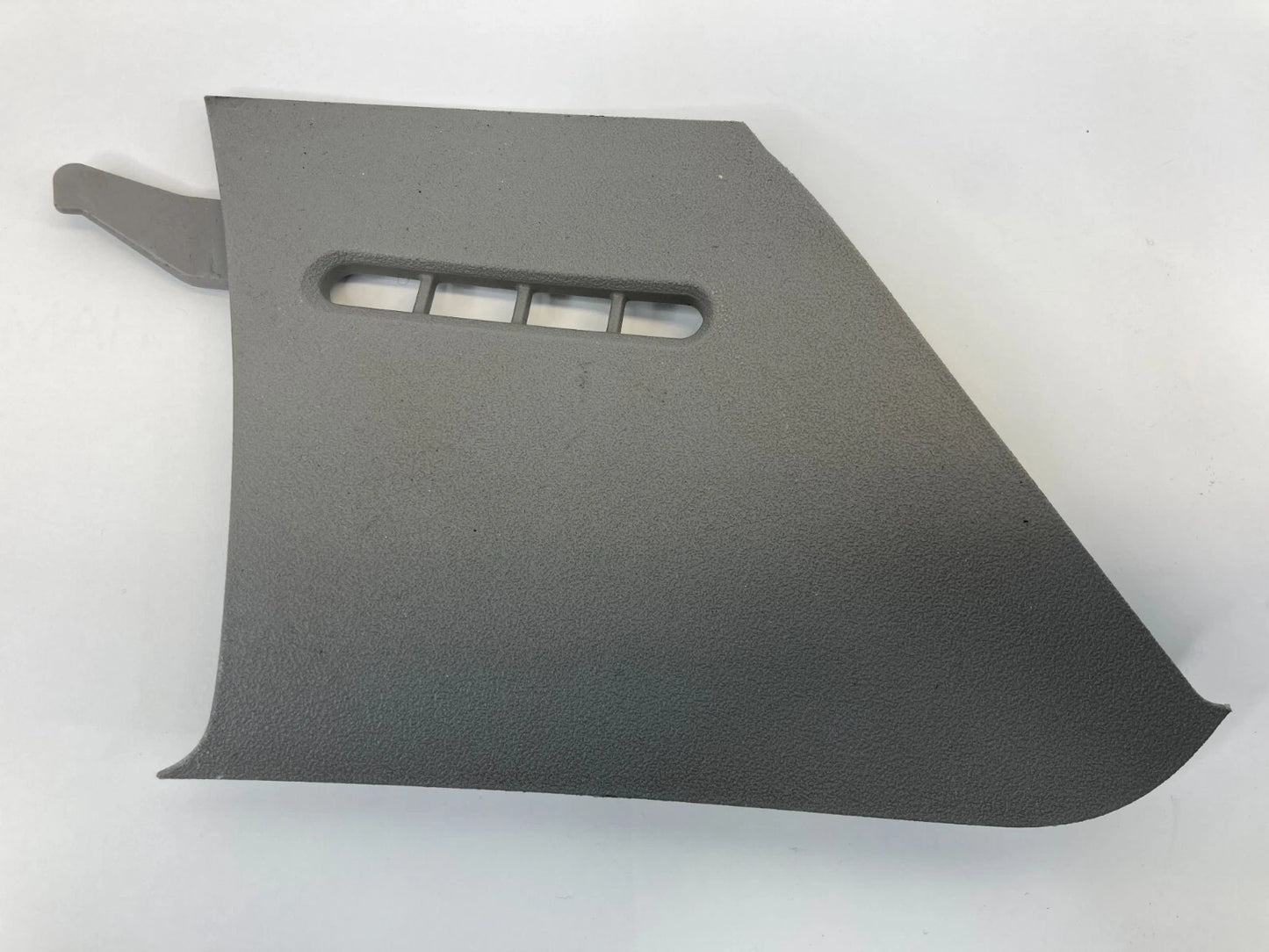 2004-2009 TOYOTA PRIUS FRONT RIGHT CORNER PILLAR TRIM END PANEL 62218-47010 OEM
