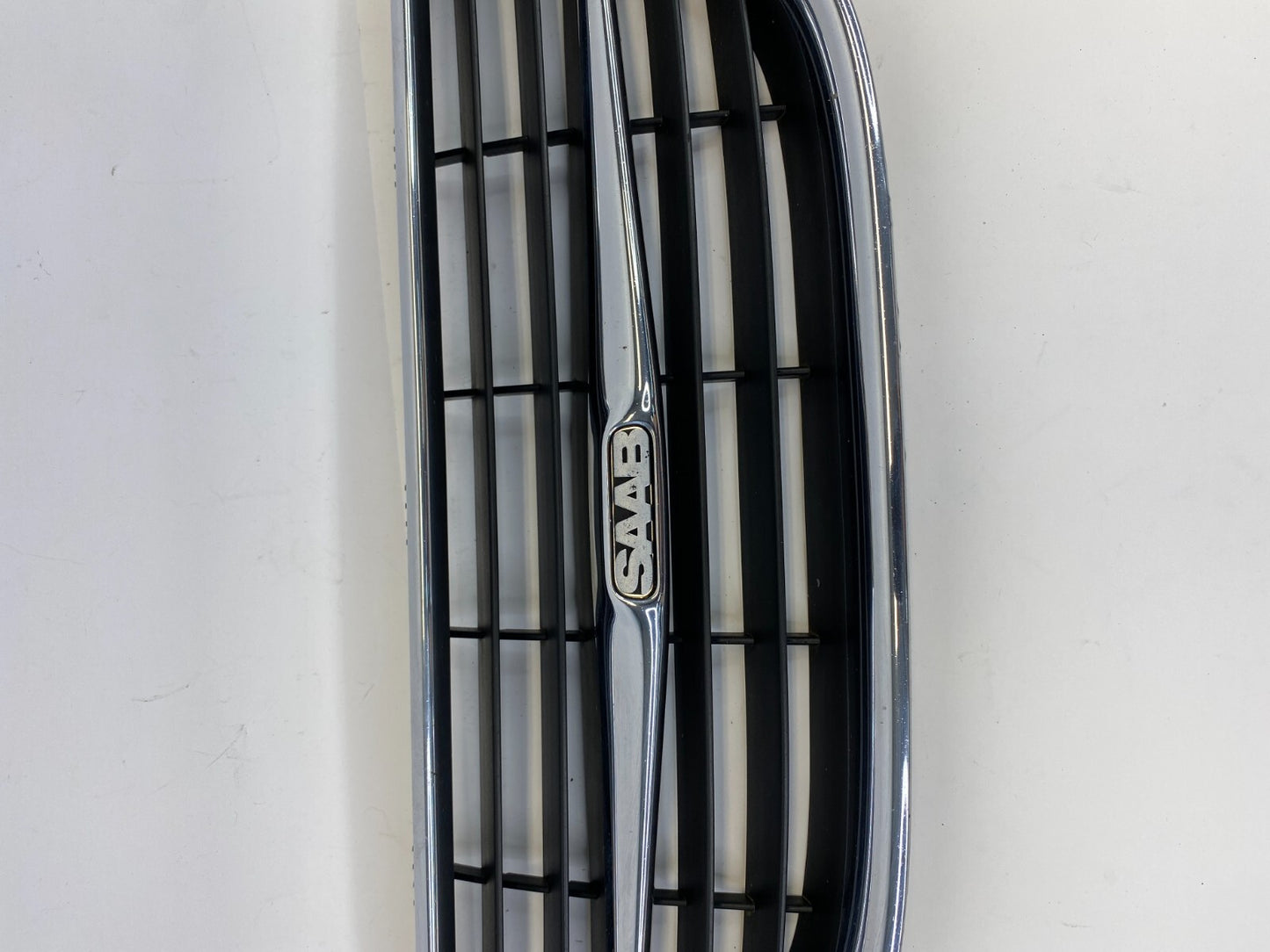 2003-2007 Saab 9-3 Sedan Front Bumper Radiator Center Grille Set of 3 12787225