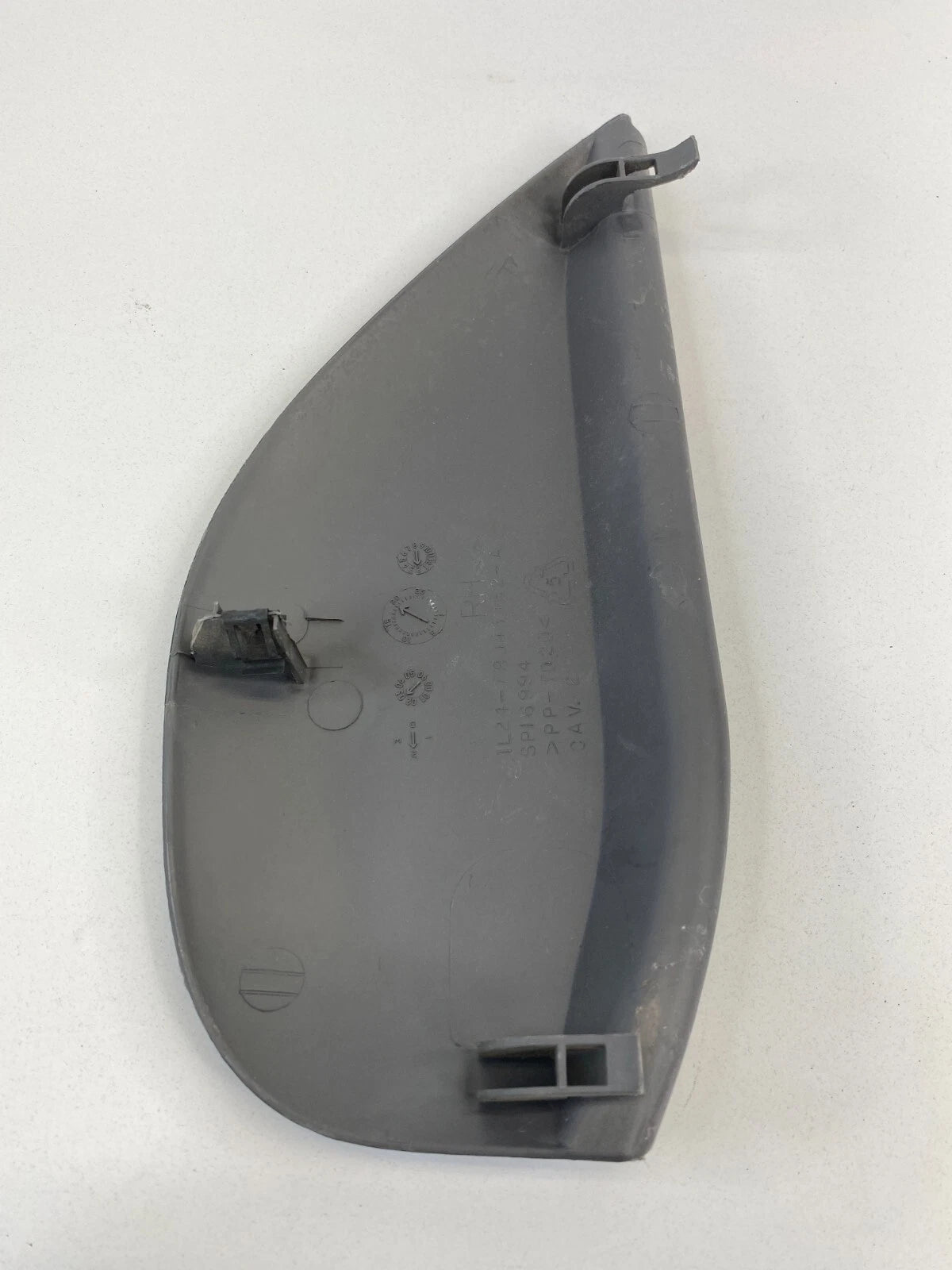 2002-2005 FORD EXPLORER RIGHT SIDE DASH END CAP BEZEL TRIM 1L24-78045D62-A OEM