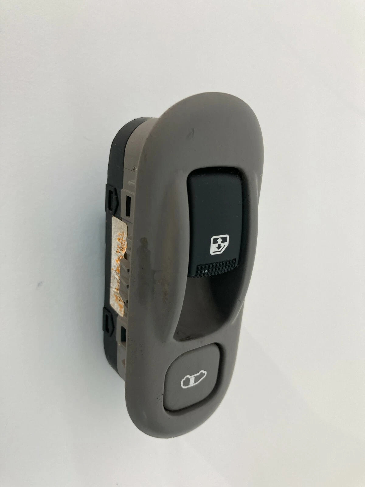 2007 2008 07 08 HYUNDAI ENTOURAGE REAR WINDOW CONTROL SWITCH 202006138 OEM