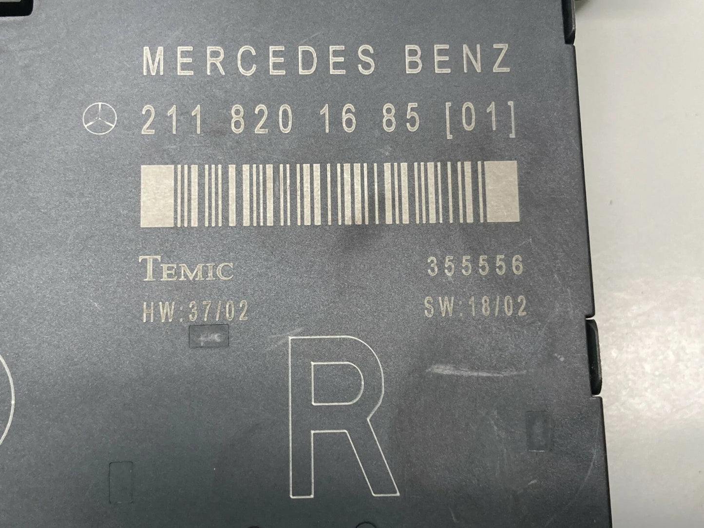 2003-2009 MERCEDES-BENZ E320 FRONT RIGHT SIDE DOOR CONTROL MODULE 2118201685 OEM
