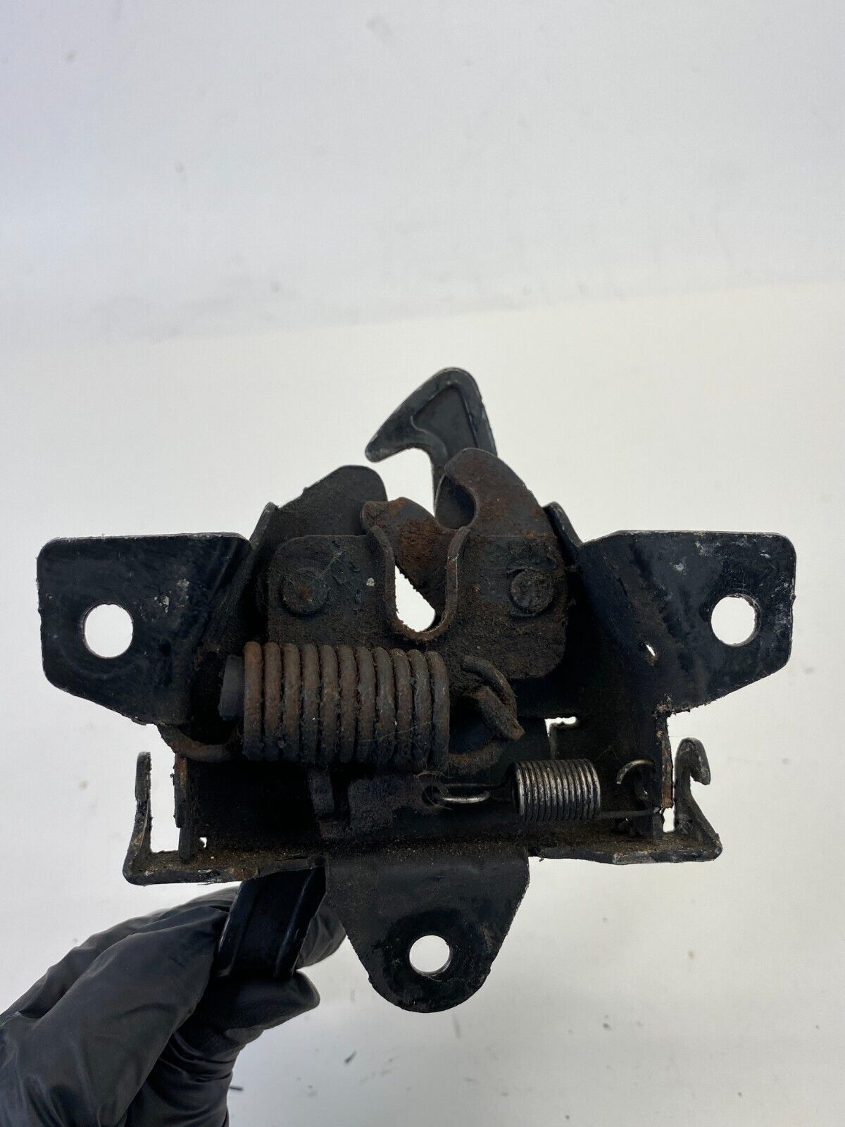 2005-2009 Hyundai Tucson Hood Lock Latch Release Actuator Assembly OEM