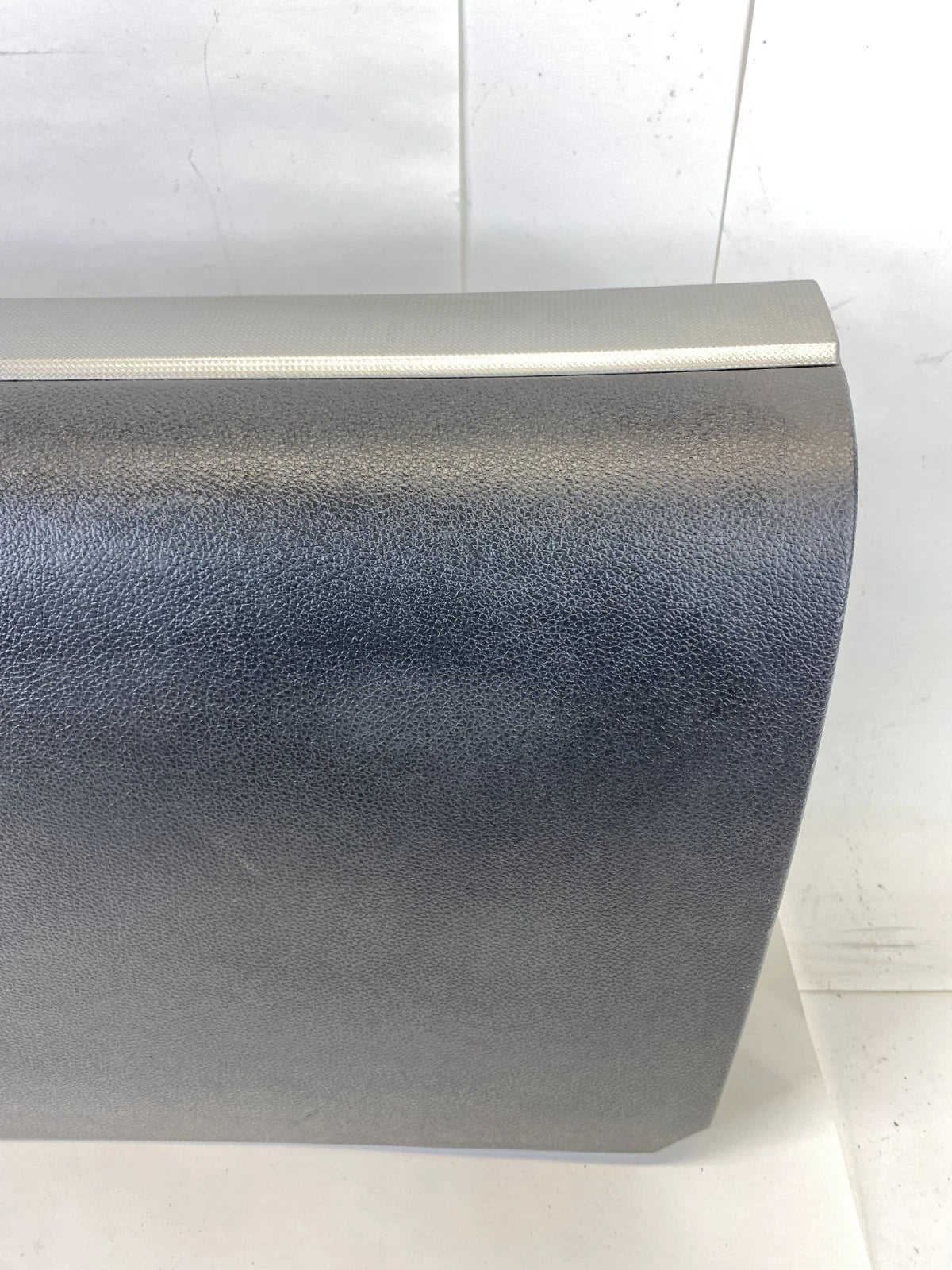 2011-2015 FORD EXPLORER GLOVE BOX STORAGE COMPARTMENT ASSY BB53-78044B88-A OEM