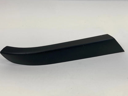 12-15 VOLKSWAGEN PASSAT FRONT LEFT SIDE DOOR PULL HANDEL TRIM BEZEL 561867171