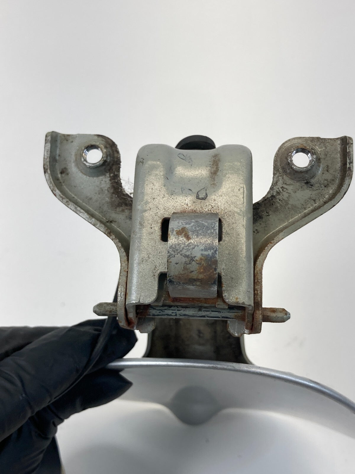 04-08 Chrysler PT Cruiser Wagon Fuel Filler Door Gas Lid Cover w/ Cap 05067387AA