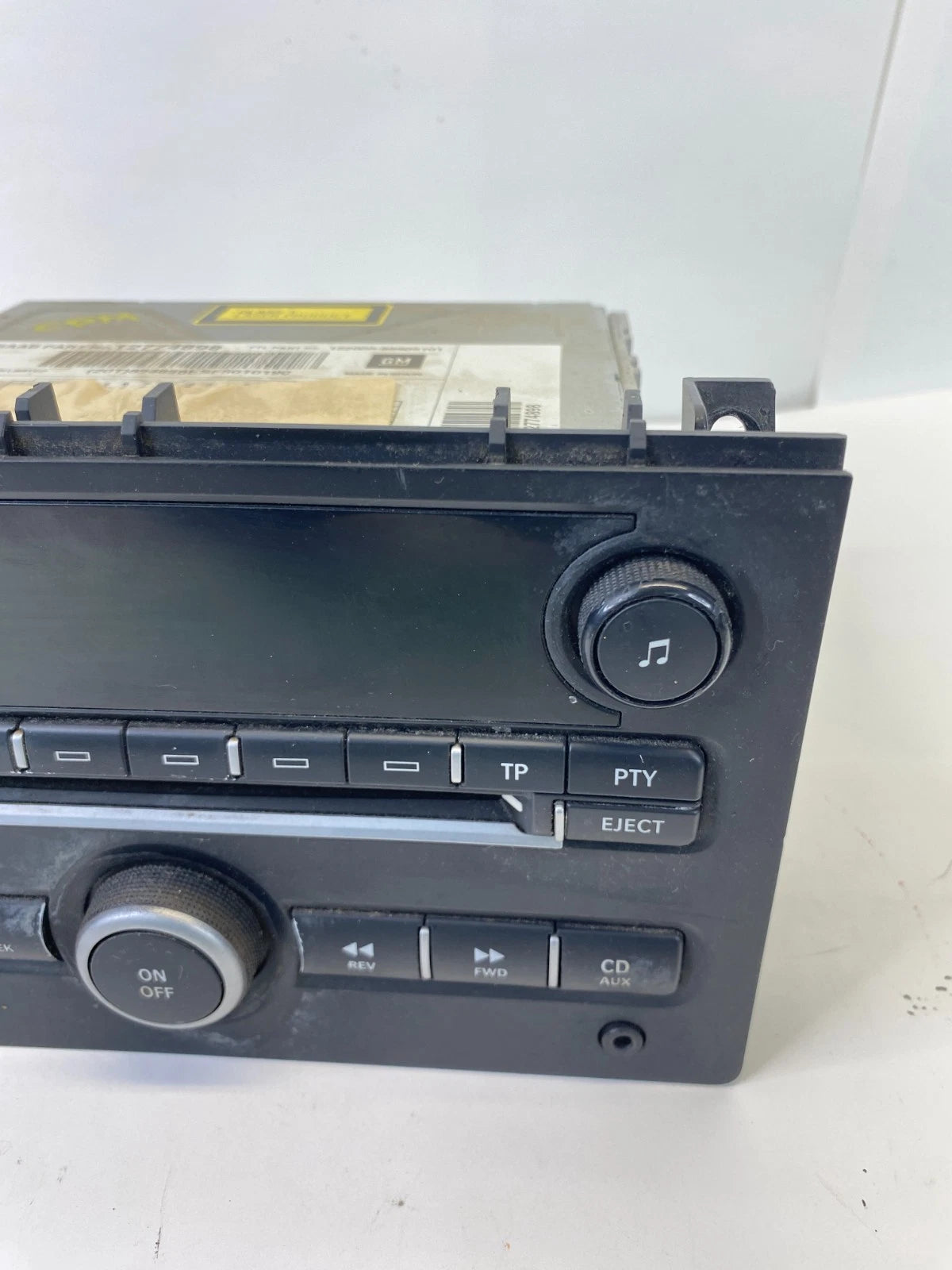 2007-2011 SAAB 9-3 SEDAN RADIO STEREO RECEIVER CD PLAYER HEAD UNIT OEM 12774898