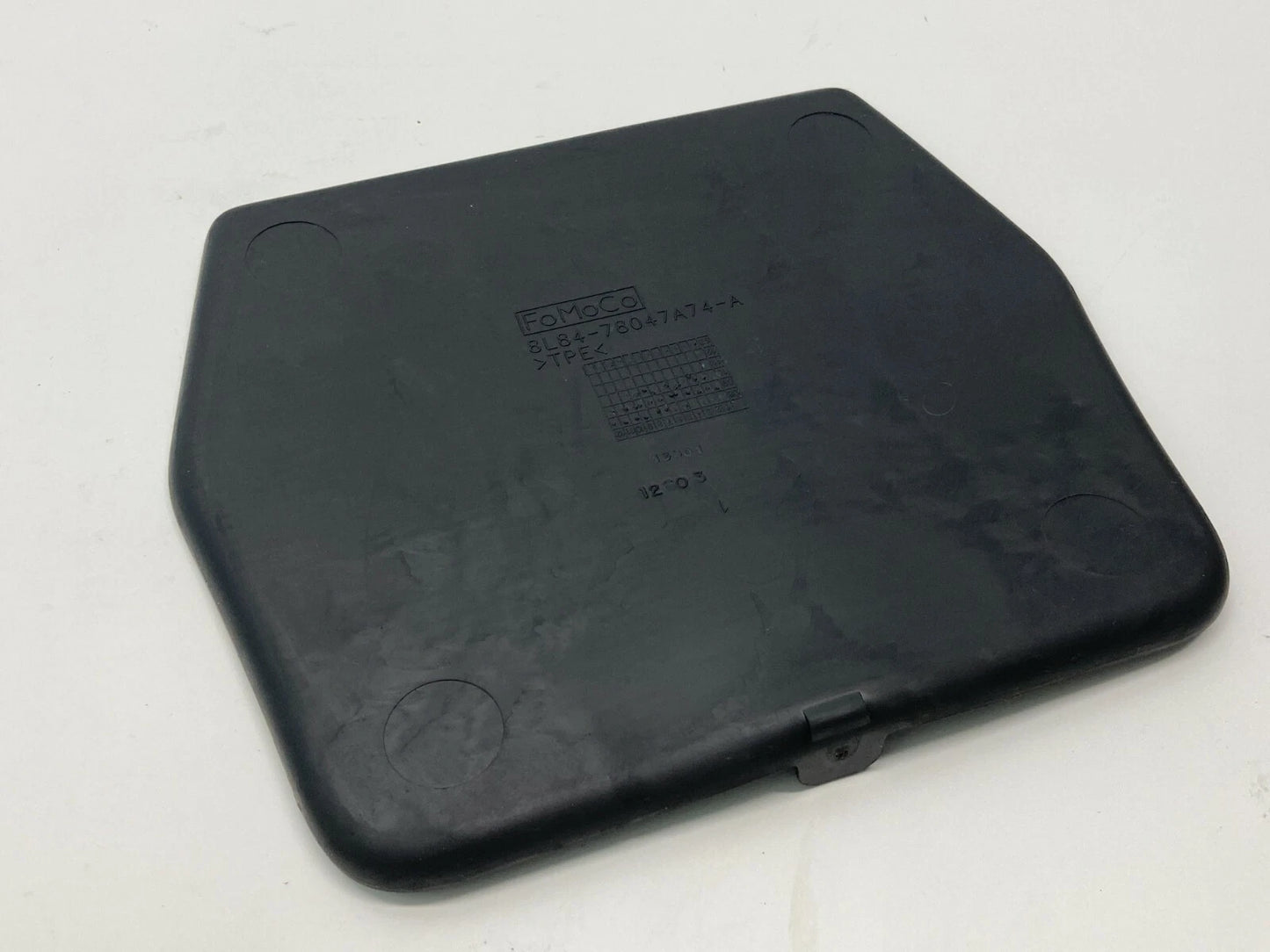 2008-2012 FORD ESCAPE CENTER CONSOLE RUBBER MAT TRAY INSERT 8L84-78047A74-A OEM