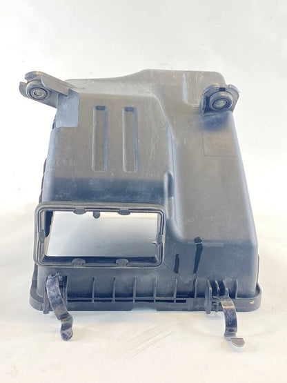 2010-2012 HYUNDAI SANTA FE AIR INTAKE CLEANER FILTER HOUSING UNIT 281122P100 OEM