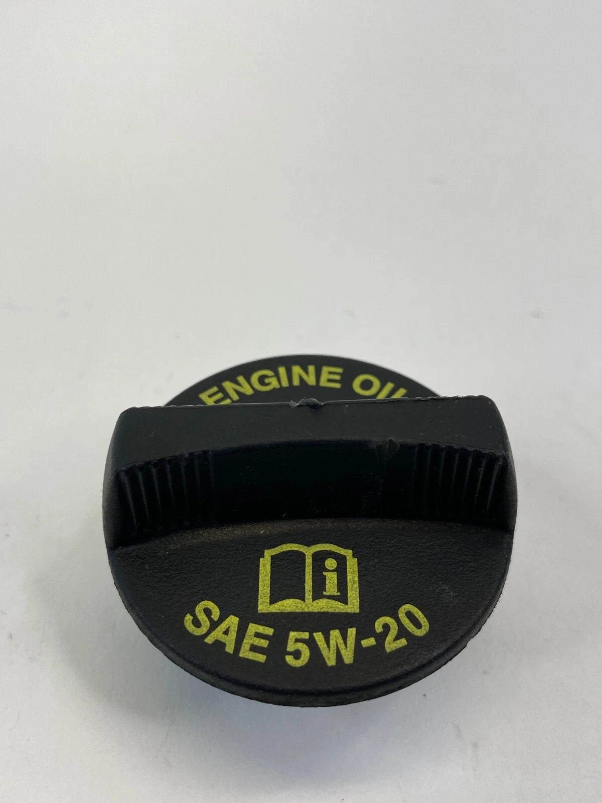 2005-2021 JEEP GRAND CHEROKEE 5.7L V ENGINE OIL FILLER FLUID CAP SAE 5W-20 OEM