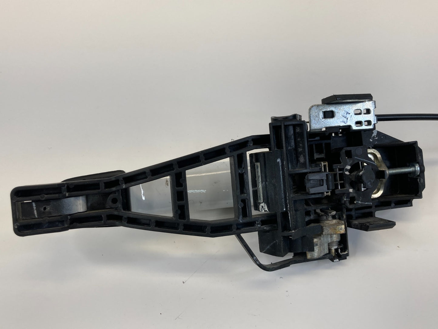 2013-2019 Ford Escape Front Right Passenger Side Exterior Door Handle OEM