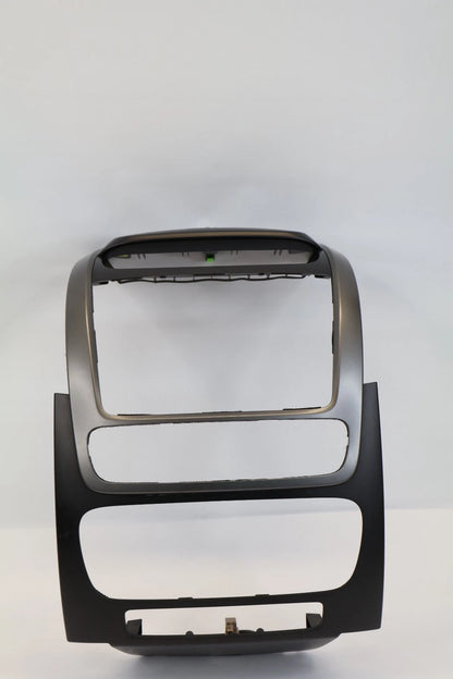 2014 2015 KIA SORENTO DASH RADIO CLIMATE CONTROL BEZEL COVER TRIM 84741-1U005
