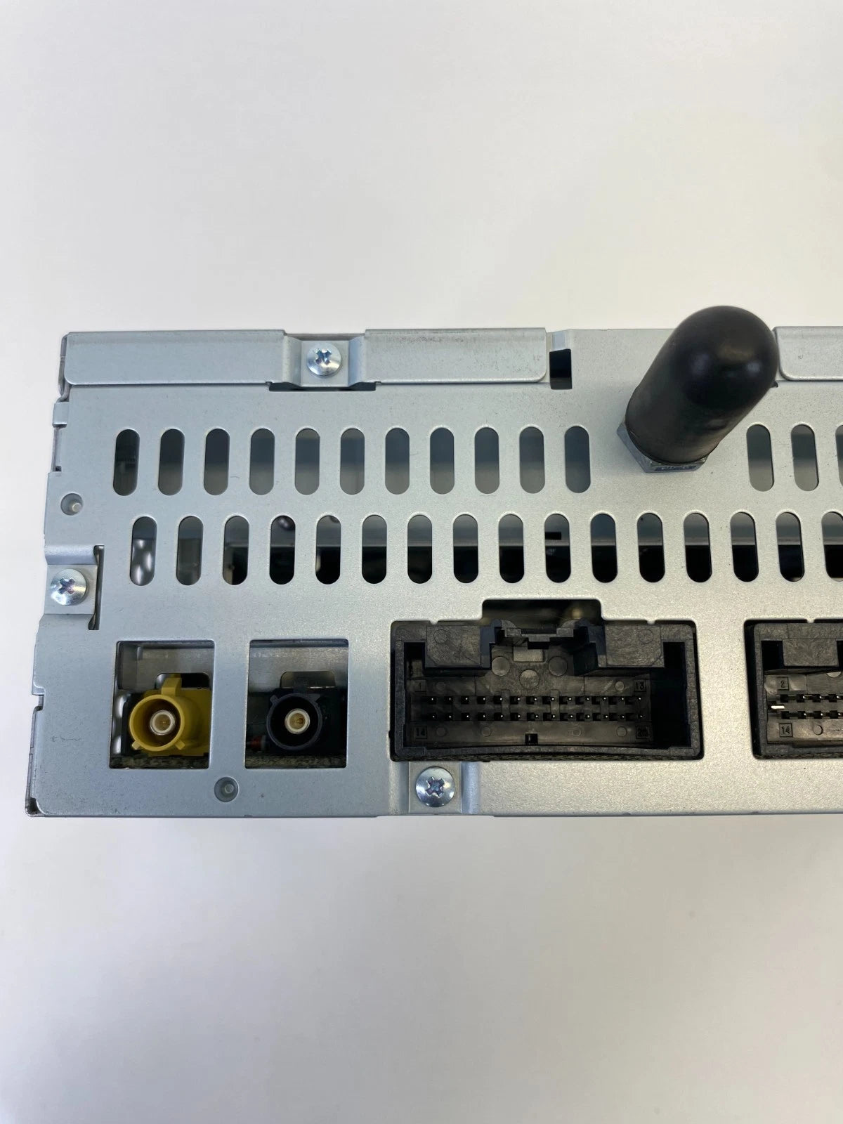 2012 FORD EXPLORER AM FM CD RADIO AUDIO RECEIVER UNIT CB5T-19C107-BB OEM
