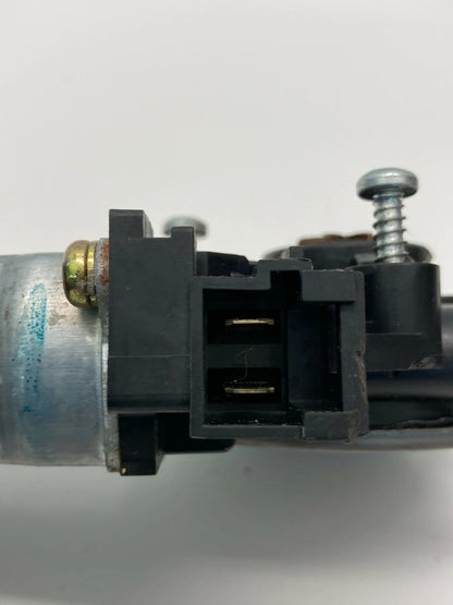 99 00 01 CHRYSLER LHS 01-04 CONCORDE FRONT RIGHT SIDE WINDOW MOTOR AY062100-8077