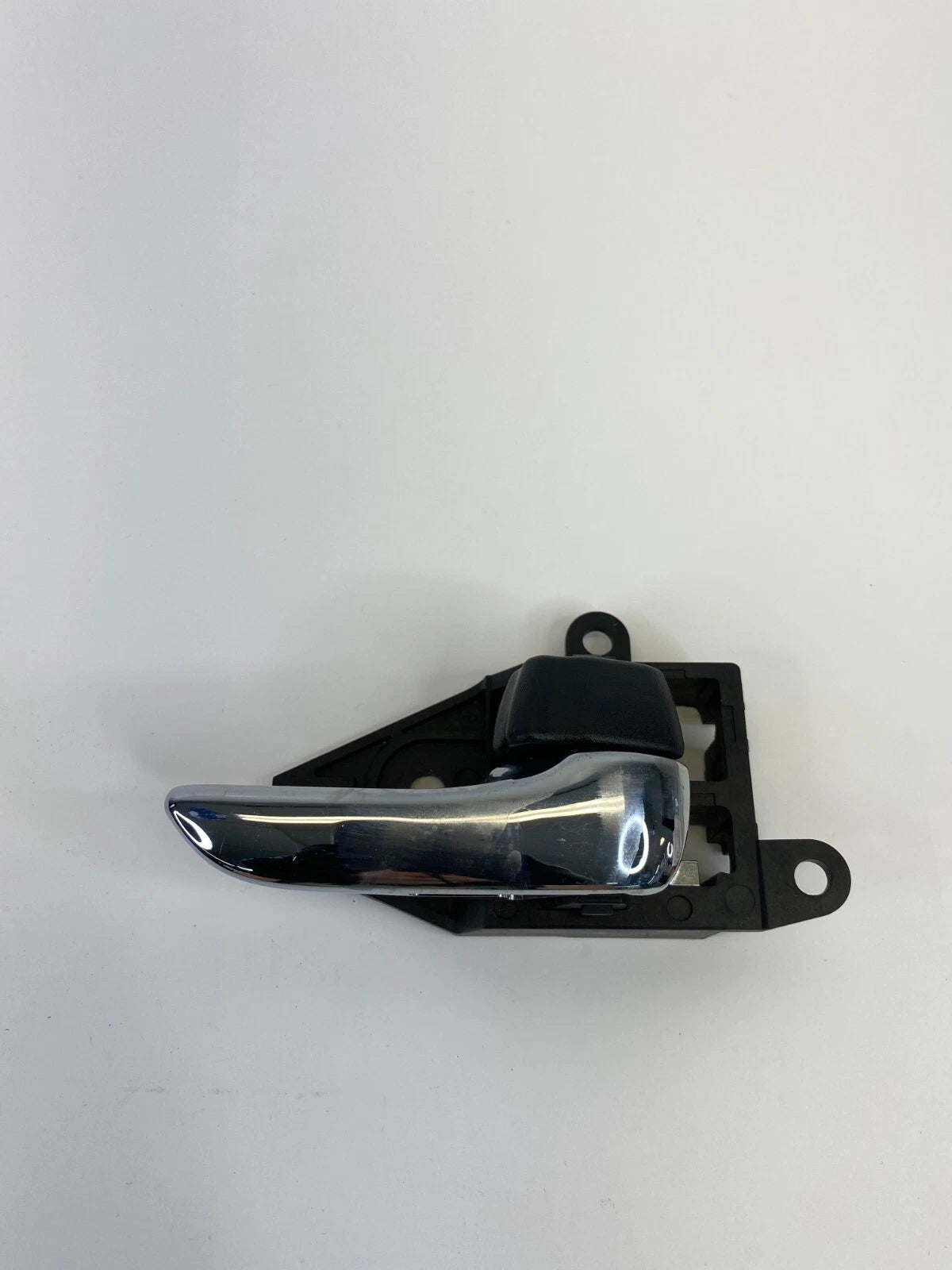 00 01 02 03 04 05 TOYOTA CELICA FRONT RIGHT PASSENGER SIDE INTERIOR DOOR HANDLE