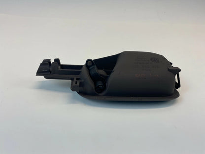 2000 2001 AUDI A4 A4 QUATTRO REAR LEFT SIDE INNER DOOR HANDLE 8D0839019 OEM