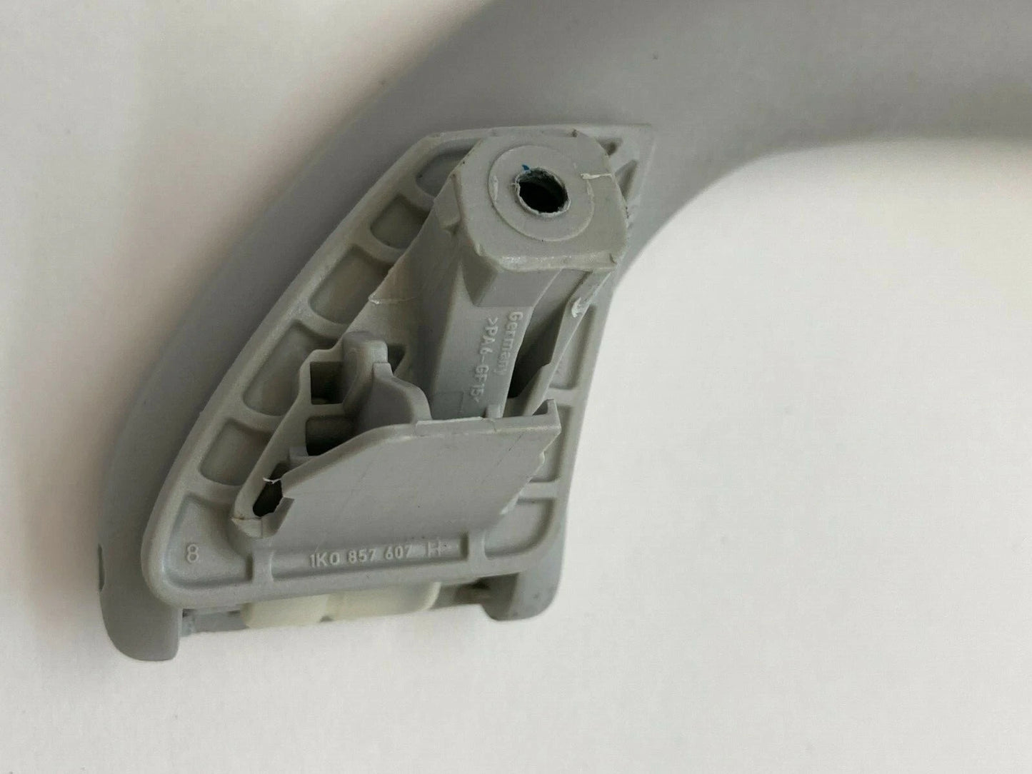 06-10 VW VOLKSWAGEN PASSAT FRONT LEFT DRIVER ROOF GRAB HANDLE GRIP 1K0857607H