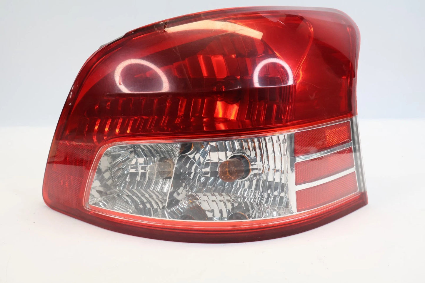 2007-2012 TOYOTA YARIS SEDAN RIGHT PASSENGER TAILLIGHT TAIL LIGHT LAMP HALOGEN