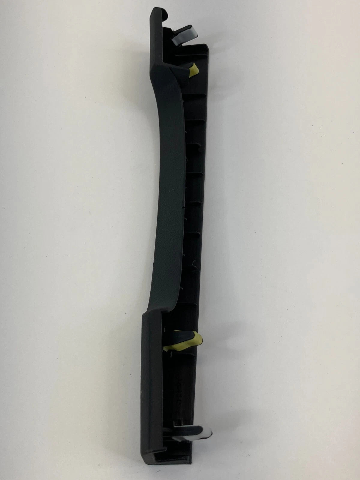 2002-2006 TOYOTA CAMRY PANEL INSTRUMENT SPEEDOMETER LOWER MOLDING TRIM BEZEL OEM