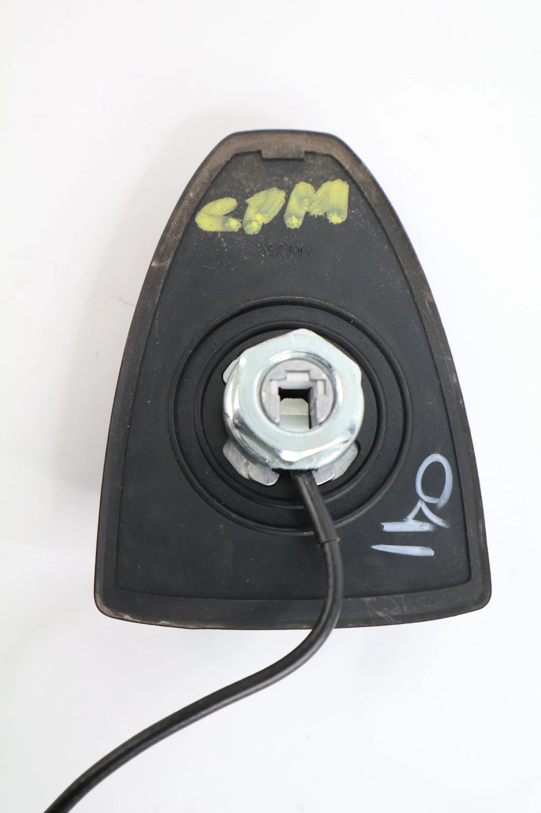 2013-2019 NISSAN SENTRA REAR UPPER ROOF SATELLITE RADIO ANTENNA BASE 28208-1EA0B