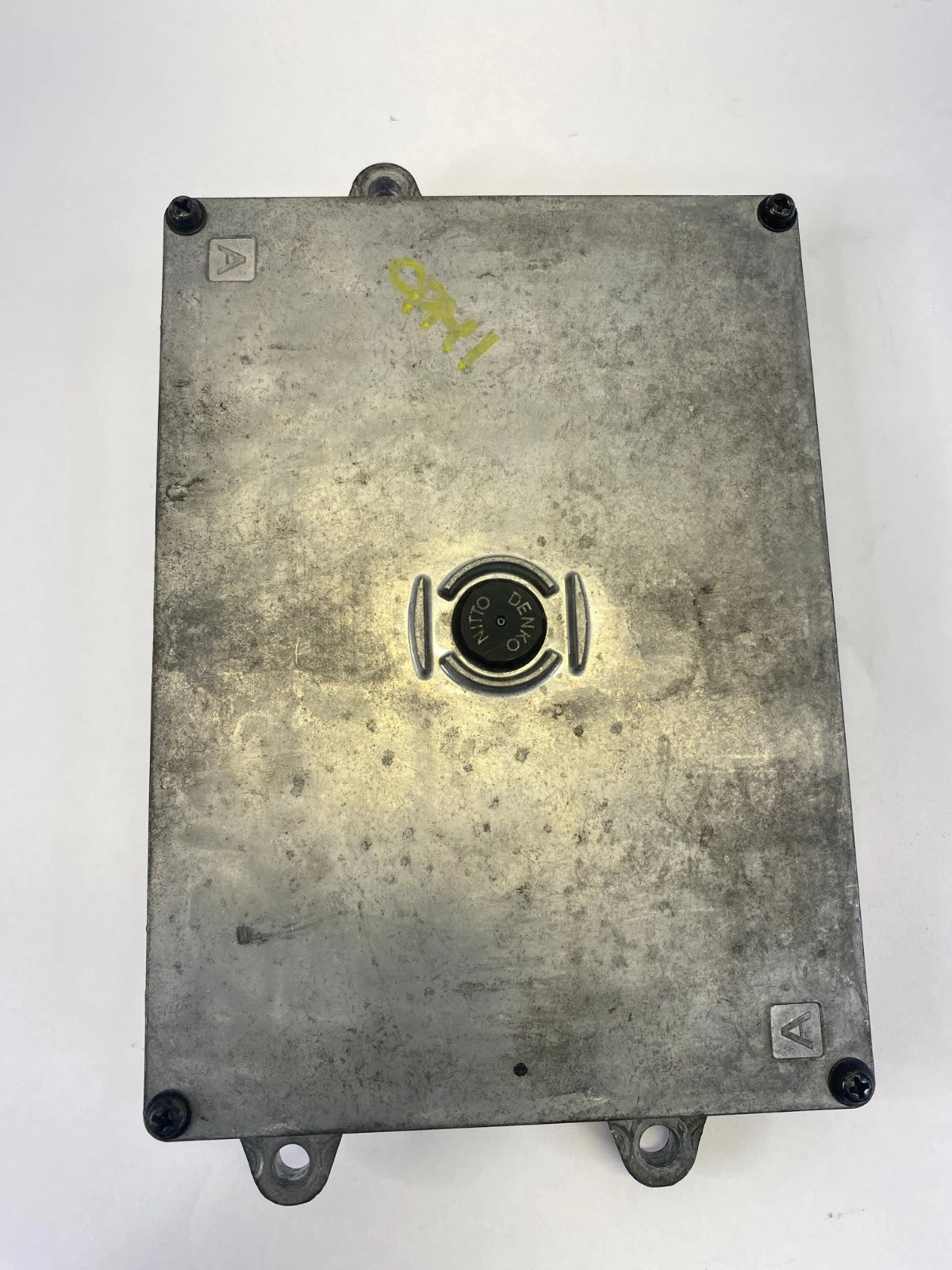 2009-2011 HONDA CIVIC 1.8L AT ENGINE CONTROL MODULE UNIT ECM ECU 37820RNAA72 OEM