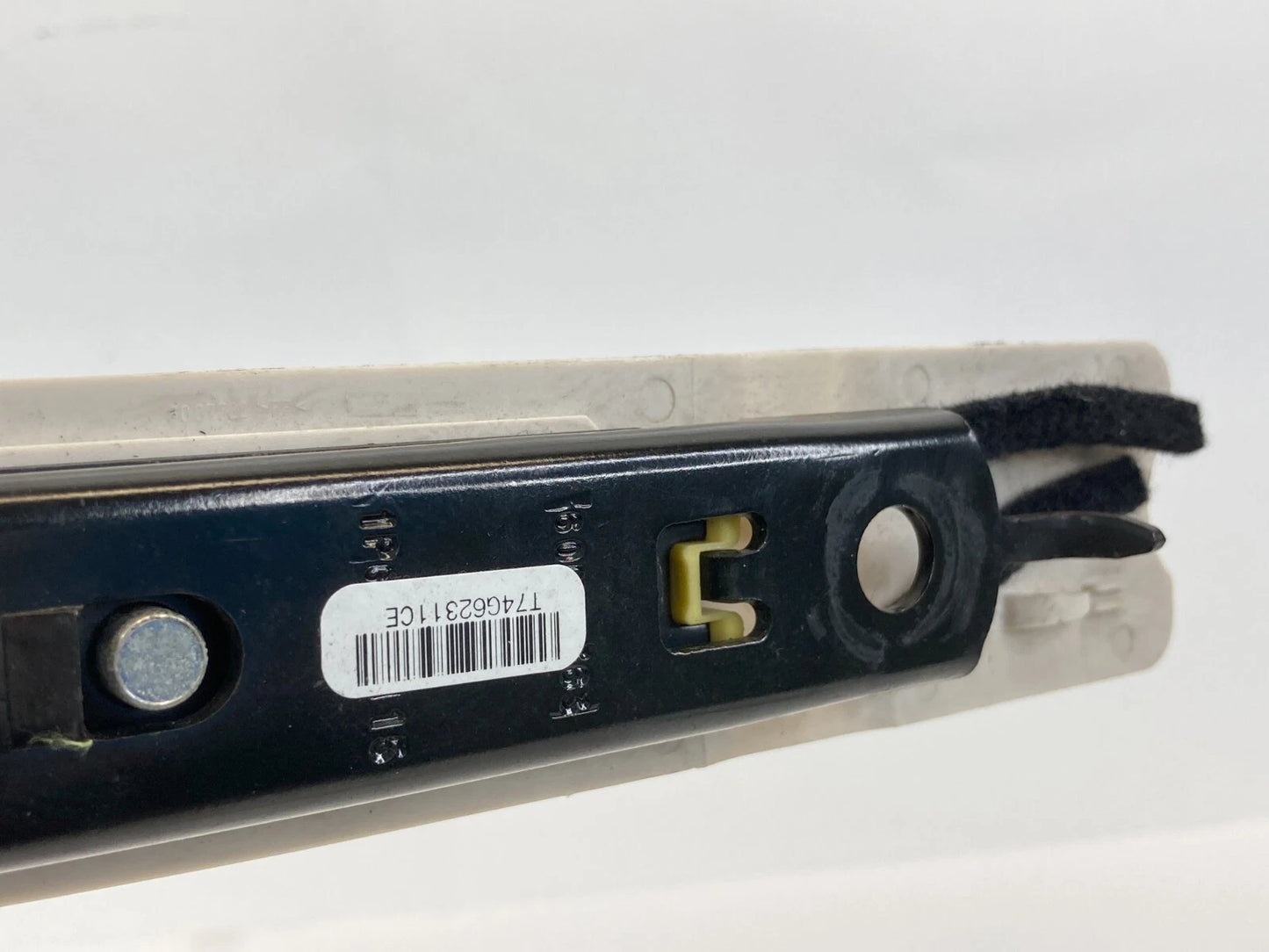 2008-2012 FORD ESCAPE FRONT LEFT DRIVER SEAT BELT SEATBELT HEIGHT ADJUSTER OEM