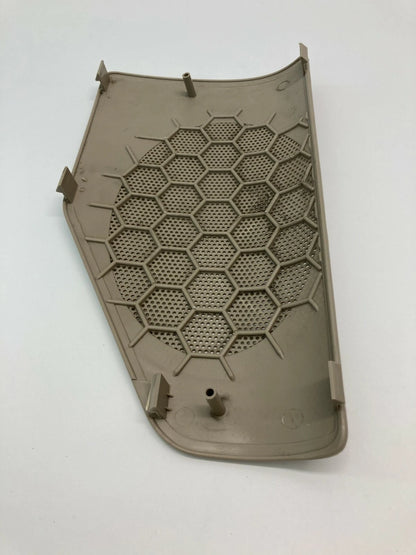 04-07 FORD FREESTAR REAR RIGHT SIDE SPEAKER DOOR COVER GRILL 5F23-17310B08-AAW
