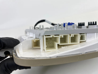 2006-2016 MERCEDES-BENZ E350 FRONT ROOF OVERHEAD DOME LIGHT LAMP A2129002106 OEM