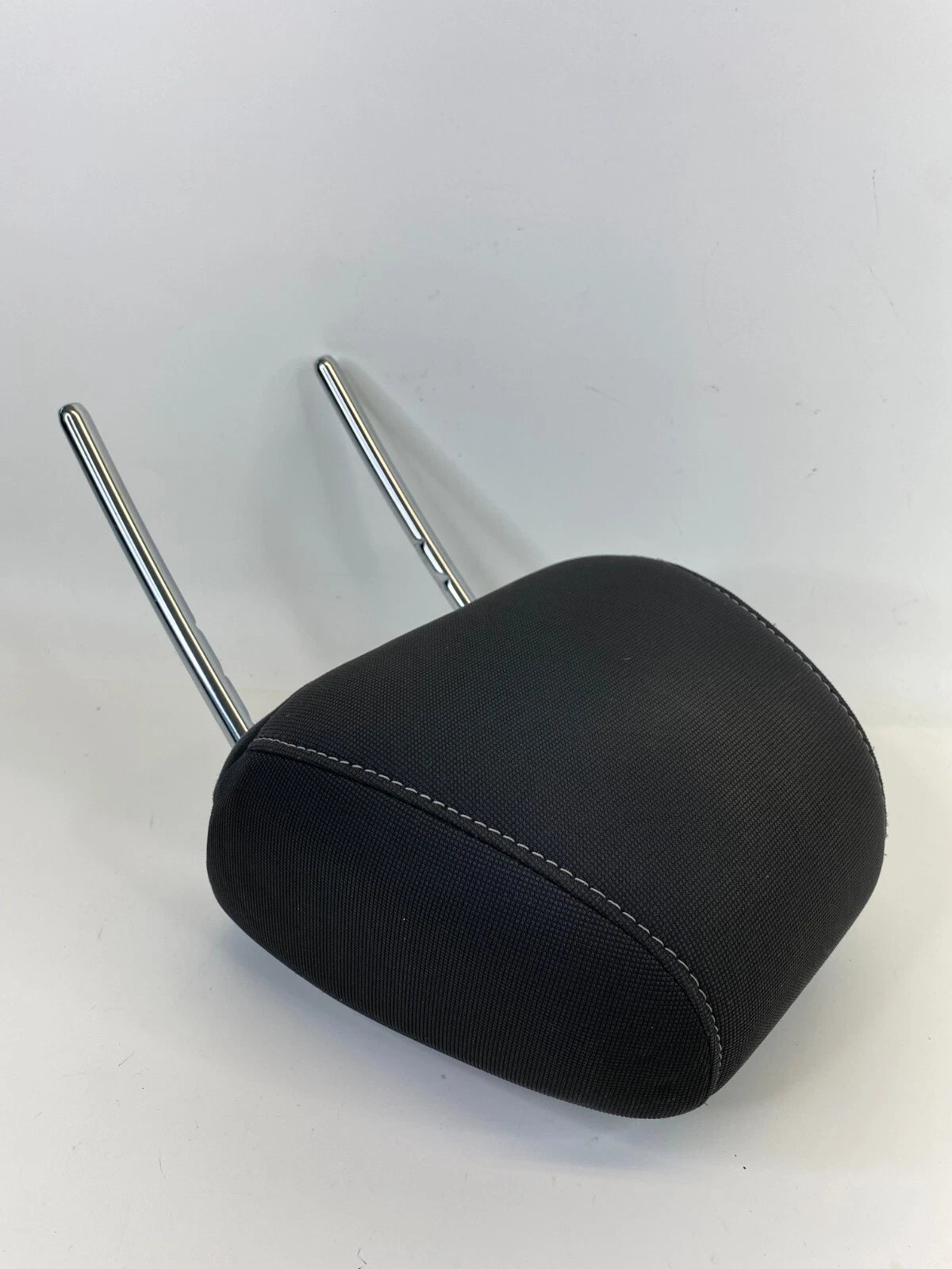 2012-2014 FORD FOCUS FRONT LEFT DRIVER SIDE SEAT HEADREST HEAD REST ASSEMBLY