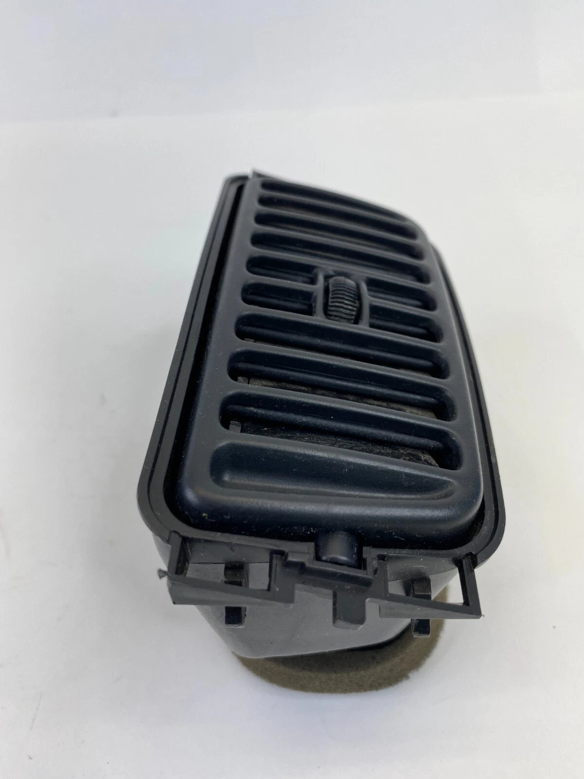 2001-2003 FORD ESCAPE DASH RIGHT PASSENGER SIDE AC AIR VENT GRILL DUCT OEM