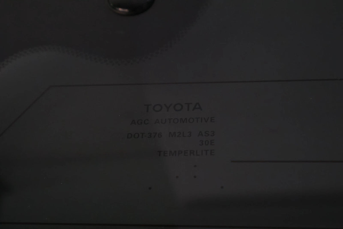 2011-2020 TOYOTA SIENNA REAR RIGHT SIDE QUARTER WINDOW GLASS OEM FACTORY